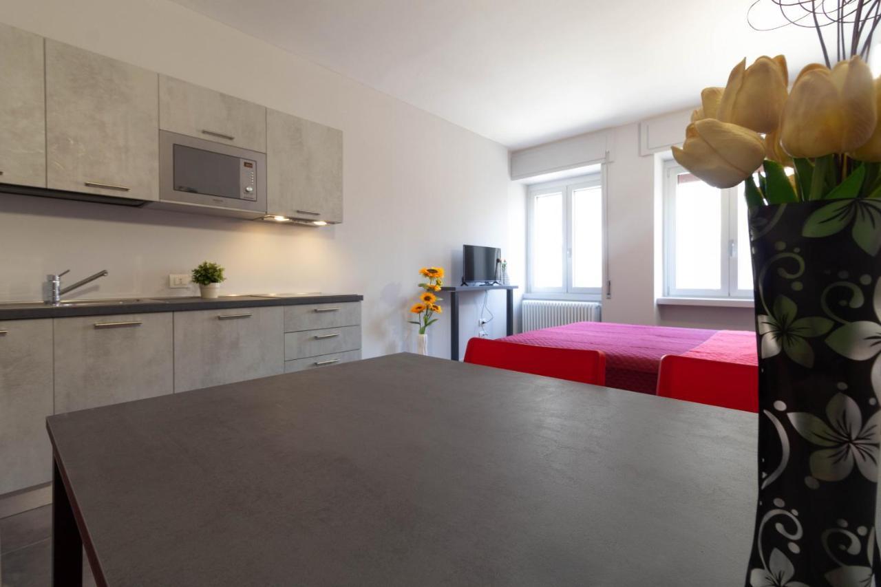 Appartamento Girasole - Affitti Brevi Italia Lecco Exterior photo